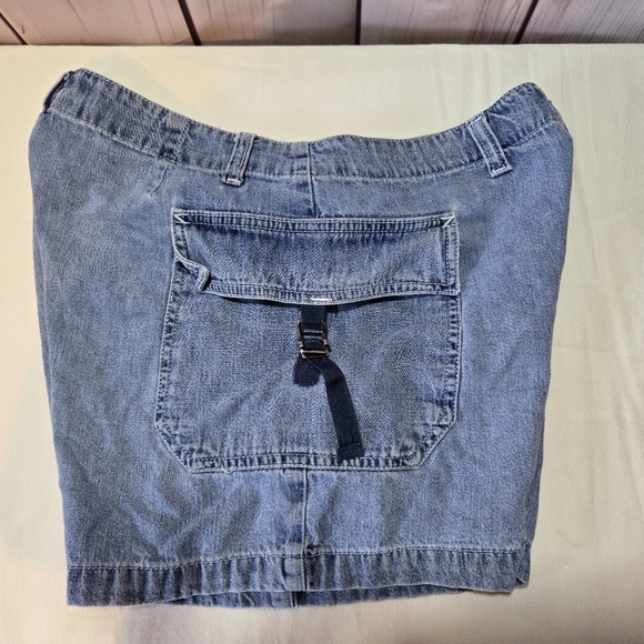 The Limited Blue Denim Women's Cargo Shorts Size 8 - Picture 4 of 5